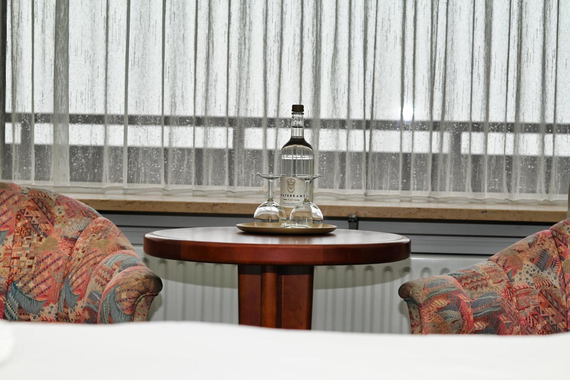 Strandhotel Salty ビューズム エクステリア 写真